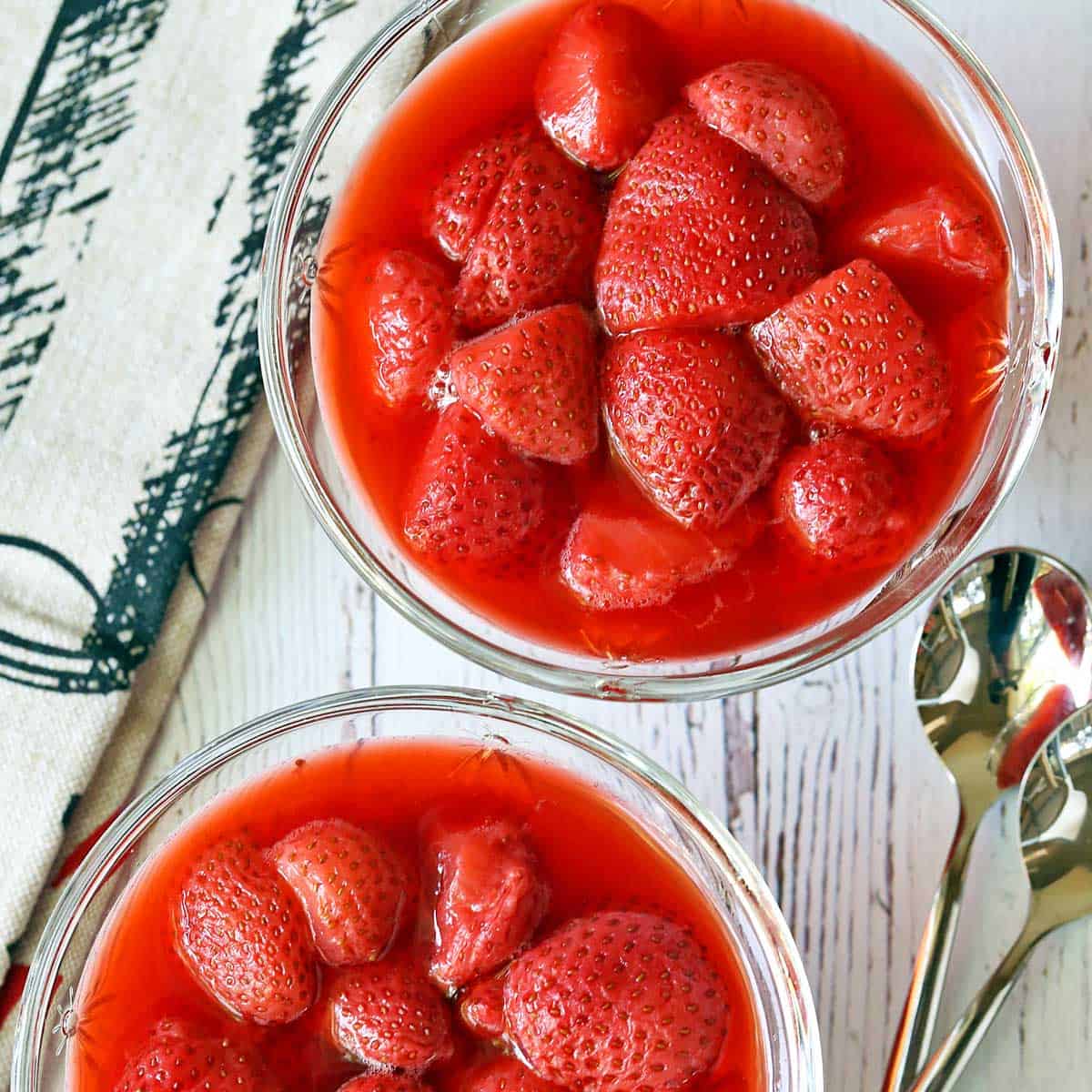 Easy Strawberry Compote