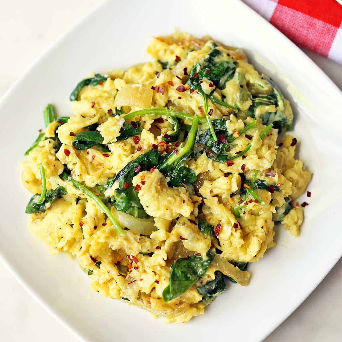 Spinach and Eggs Scramble