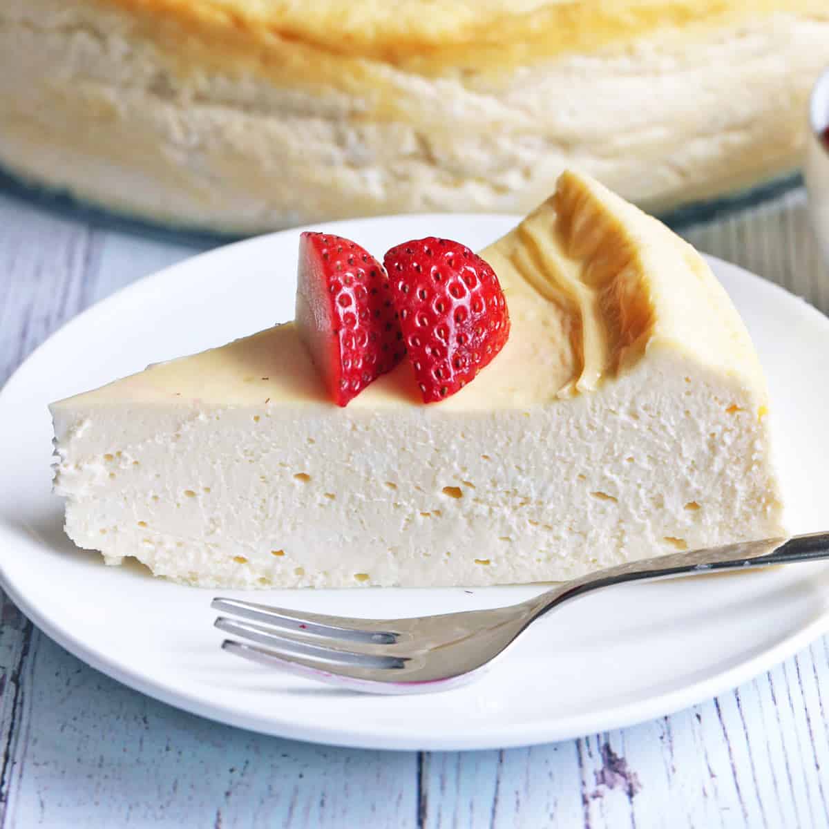 Creamy Keto Cheesecake