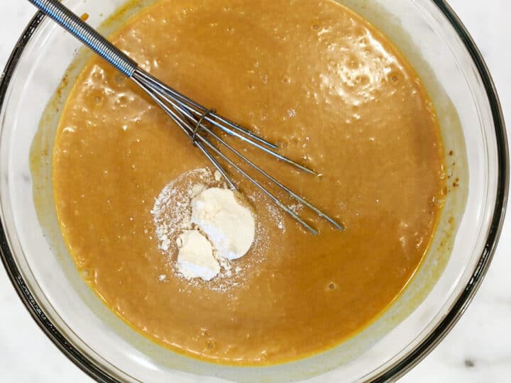 Adding the coconut flour.