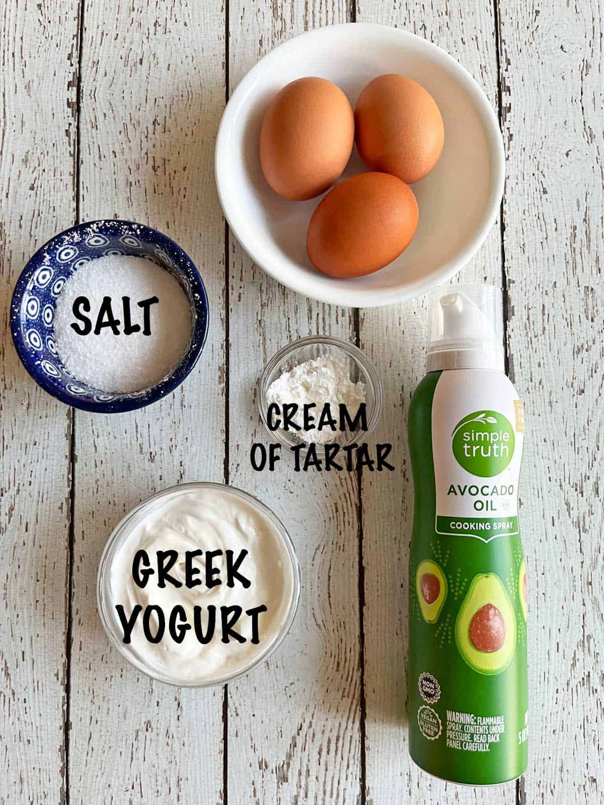 The ingredients needed to make cloud bread.