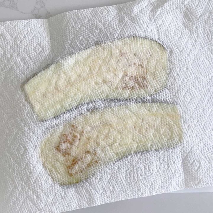 Blotting the eggplant.