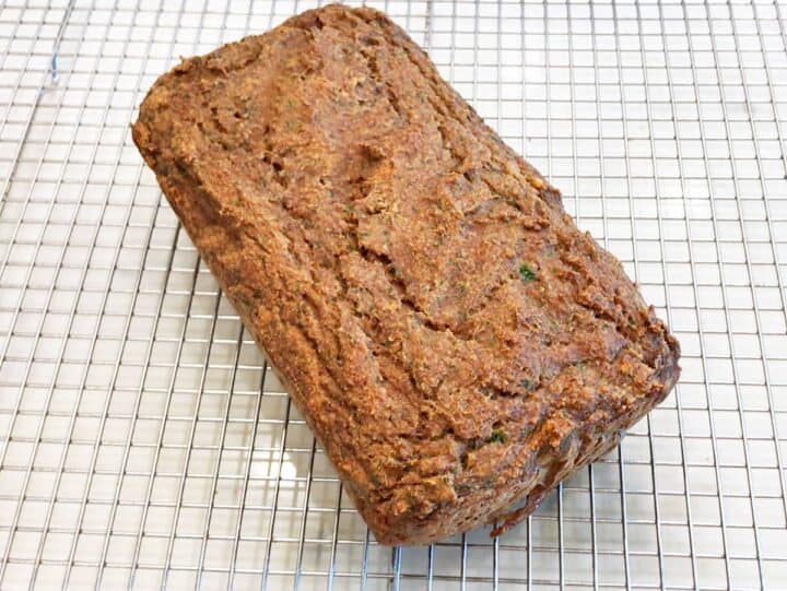 Cooling the bread on a cooling rack.