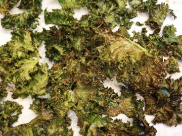 The kale chips are ready in the pan.