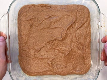 The cake batter was transferred to the pan.