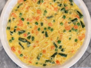 The mixture was transferred to a pie plate.