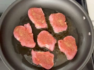 The medallions were added to the skillet.