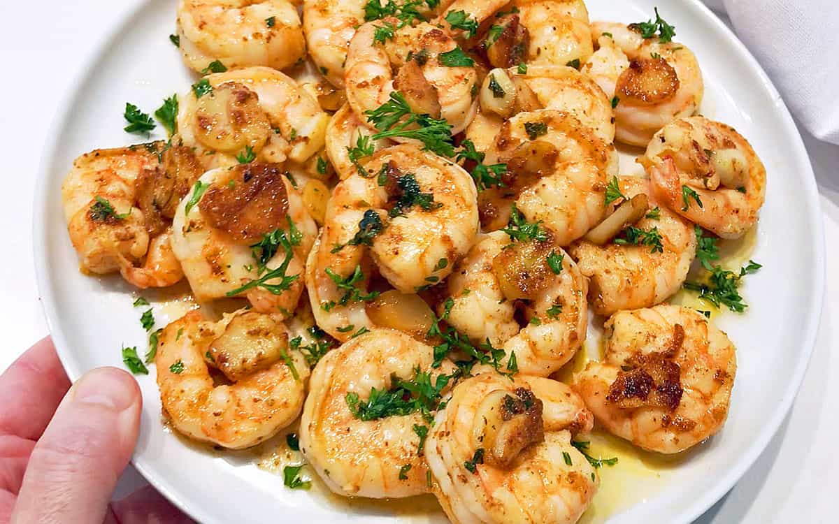 The shrimp are served.