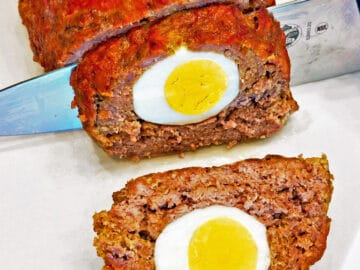 Slicing the meatloaf.