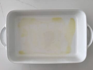 A greased 9x13-inch pan.