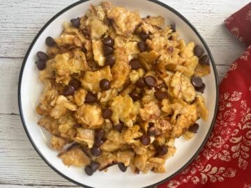 Matzo brei is served.