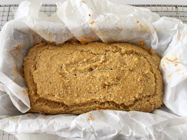 The bread is ready in the pan.