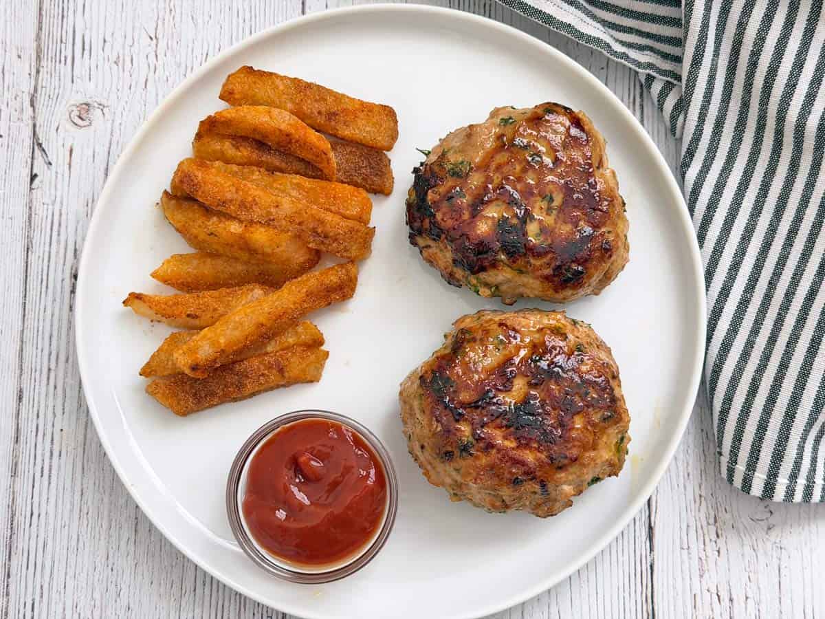 Turkey burgers are served with jicama fries.